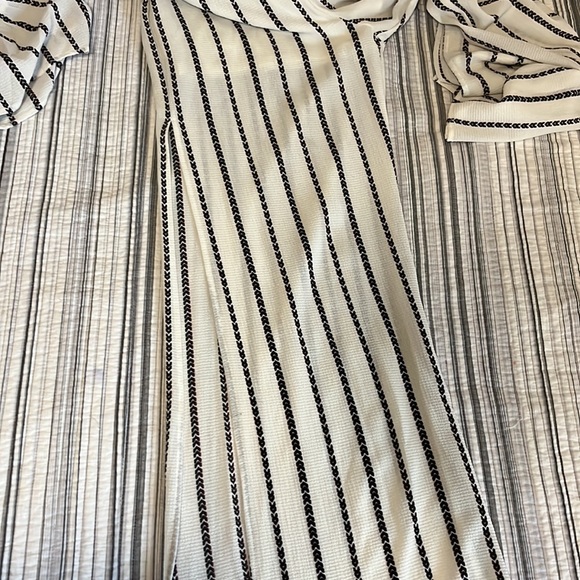 white striped romper/jumpsuit? no stains (that i could find) xs - Picture 4 of 6